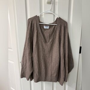 Old Navy Women's Brown V-Neck Sweater